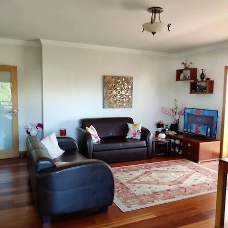 公寓 2 Bedroom Floor In *