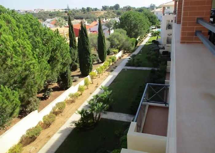 2 Bedroom Floor In Appartamento *