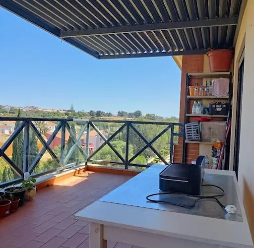 2 Bedroom Floor In Appartamento *